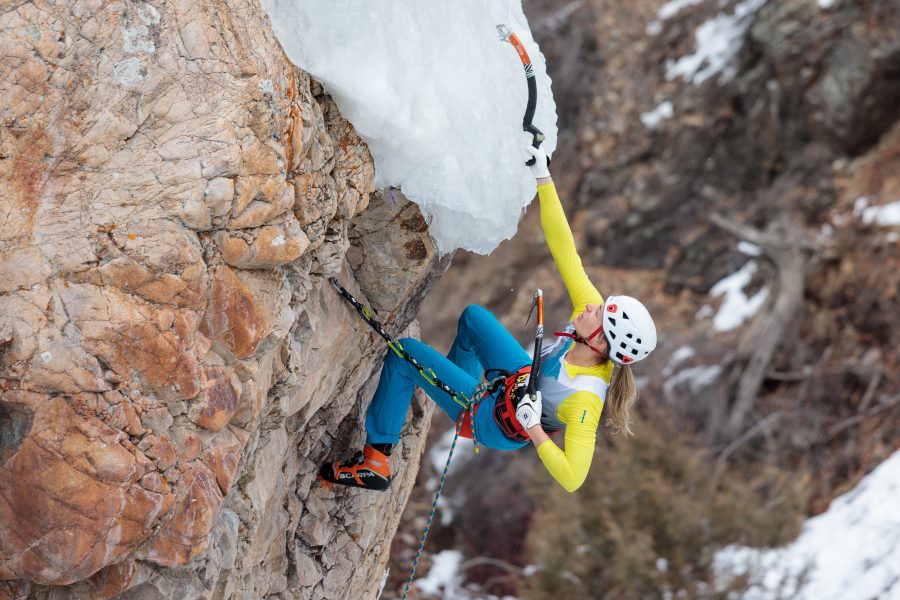 Katie Bono Climbing at the 2018 Ouray Ice Festival Mixed Climbing Competition Katie Bono Climbing at the 2018 Ouray Ice Festival Mixed Climbing Competition